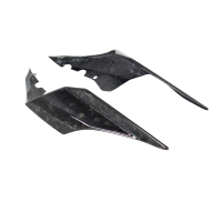 Paire de caches latéraux de coque arrière carbone yamaha r1 2020-2024