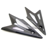 Caches-lateraux-carbone-triumph-speed-triple-1050