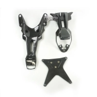 Support de plaque carbone ducati monster 821 2014-...