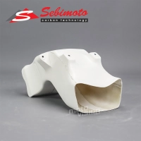 Entrée d'air poly sebimoto yamaha r1 2015 avec fixation sur boite à air et araignée