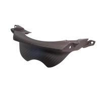 Cache sous entrée d'air liaison aileron carbone bmw m1000rr 2023-