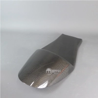 Selle carbone café racer universelle