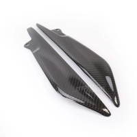 Caches latéraux carbone triumph street triple 2015-2017