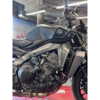 Frame-sliders-evos-edition-yamaha-mt-09-y-amt2.jpg