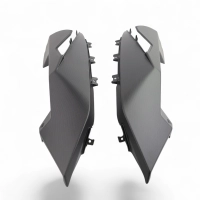 Paire de caches latéraux hauts carbone ktm rc8