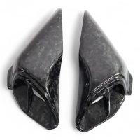 Entrées d'airs sur écopes latéraux carbone ducati diavel v4 2023