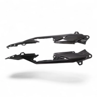 Carénages latéraux arrières carbone honda cb750 hornet 2023+