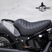 Lèche roue + selle 'oval court' harley softail bobber 2007-2017 (5).png