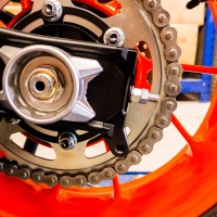 Tendeurs de chaine kalyosa noir avec diabolos c pour yamaha mt07/fz07/xsr700