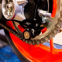 Tendeurs de chaine kalyosa noir avec diabolos c pour yamaha mt07/fz07/xsr700