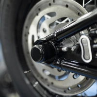 Ensemble de couvercles d'essieu arrière pour tous les softail m8 2018-2025