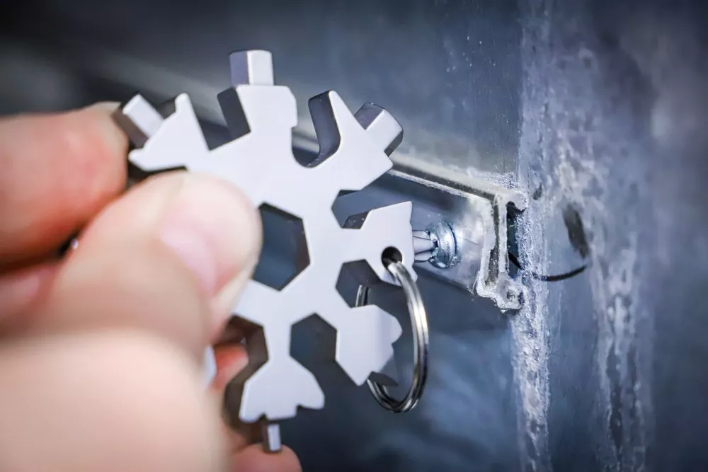 Outil multifonctions BGS flocon de neige 18-en-1 