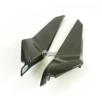 Caches de flancs de coque carbone ktm rc8