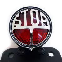 Support de plaque éclairé avec inscription "stop"