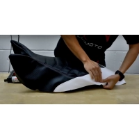 Montage de couvre selle luimoto pour selle biplace