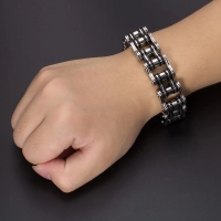 Bracelet chaîne à maillons moto noir et argent