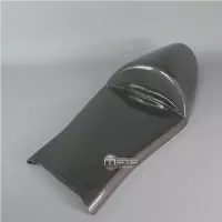 Selle carbone café racer universelle