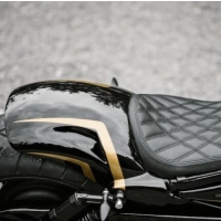 Lèche roue 'oval court' harley v-rod 2007-2017