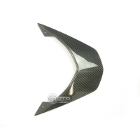 Cache sur feux arrière carbone ktm duke 690 2012