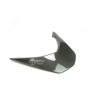 Cache sur feux arrière carbone ktm duke 690 2012