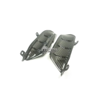 Inserts sur coque carbone vernis yamaha mt07