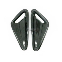 Caches sur réservoir carbone ducati hypermotard