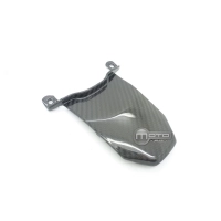 Dessus de coque carbone vernis yamaha mt07