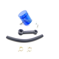 Réservoir arrière de liquide de frein couleur rouge