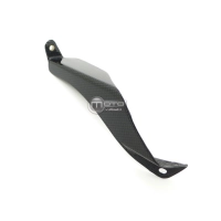 Cache sur bras oscillant carbone vernis ducati diavel x 2016