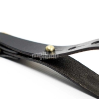 Attache en cuir pour gants et casque