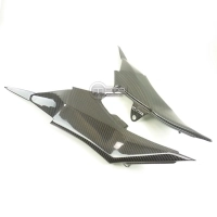 Cache sous selle carbone kawasaki z800 2013