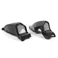 Entrée d'air gros volume carbone ducati streetfighter