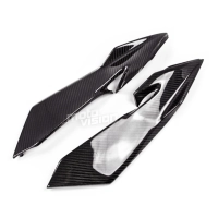 Paire de caches latéraux haut carbone triumph speed triple 1050