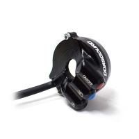 Controle-de-gaz-avec-panneau-a-bouton-poussoir-integre-pour-aprilia-dorsoduro5.jpeg