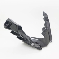 Sabot carbone - partie centrale - triumph street triple 2016 -