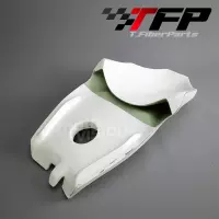 Lèche roue avec assise en fibre de verre harley davidson v rod / muscle 2002-2017