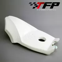 Lèche roue avec assise en fibre de verre harley davidson v rod / muscle 2002-2017