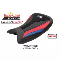 Https://tpzitalia.com/49659/housse-de-selle-compatible-bmw-m-1000-rr-2021-2022-mod-special-edition-velvet.jpg