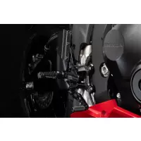 Https://www.moto-vision.com/medias/img/gilles/16230610-03.jpg