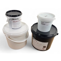 Pâte à pneu noir blanc