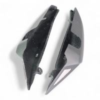 Paire de caches latéraux haut carbone triumph speed triple 1050