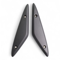 Paire de caches sous reservoir carbone ducati hyperstrada hypermotard 2013-2018