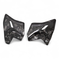 Repose pied carbone kawasaki z650 2017-