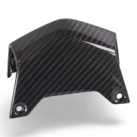 Couvre-selle central arrière carbone suzuki gsx-8 r/s