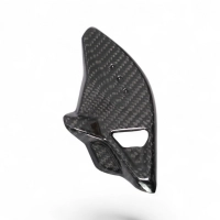 Cache sous cadre côté gauche carbone ducati hypermotard 698 2024-