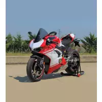 Kit-adhesif-nouveau-design-ducati-panigale-v46.jpg