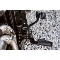 Kit de relocalisation du réservoir de frein v-rod master