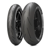 Pneu arrière 200/55 r 17 metzeler racetech rr