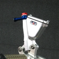 Maitre cylindre pour commande reculées sbk