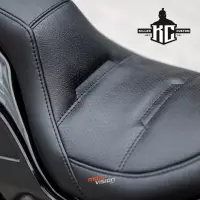 Selle 'bobbstr' harley softail 2018-2020 (2).png